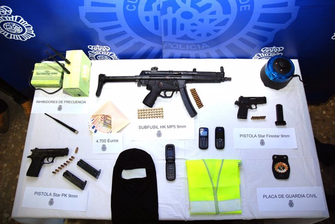 Armas Intervenidas Por La Policía Nacional En Alhaurín De La Torre