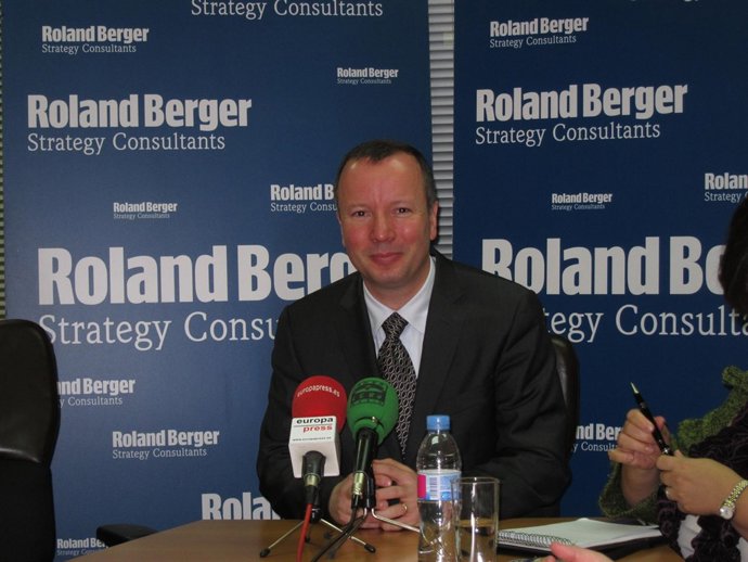 Markus Krall, Socio De Roland Berger