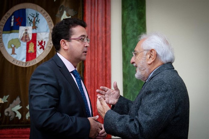 Fernando Manzano Y Antonio Vázquez