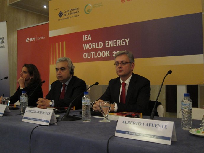 Teresa Ribera, Fatih Birol Y Fabrizio Hernández