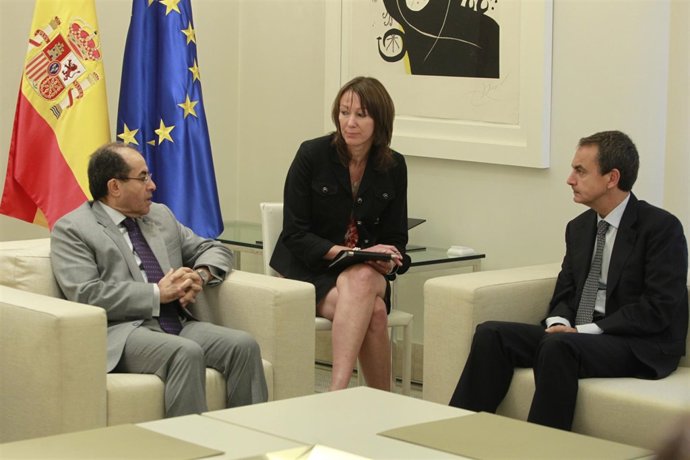 Zapatero Se Reúne En La Moncloa Con El Rebelde Libio, Mahmud Jibril