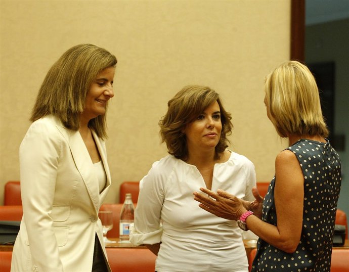 Soraya Saénz de Santamaría y Rosa Díez