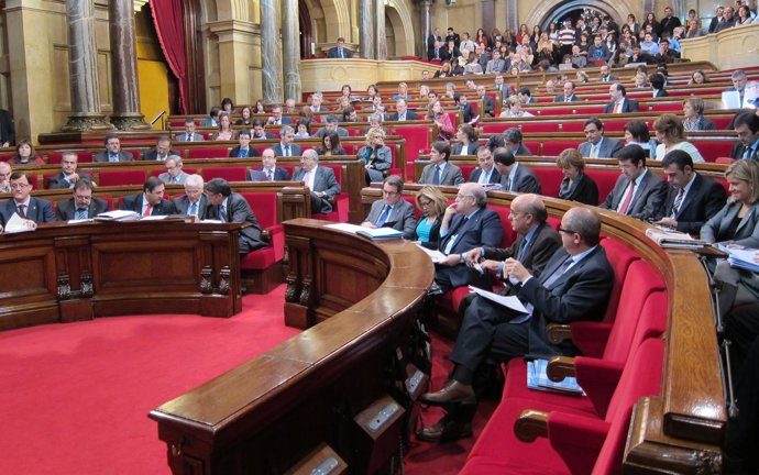 Pleno Del Parlament