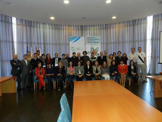 Participantes En El Encuentro De Expertos En Emprendimiento