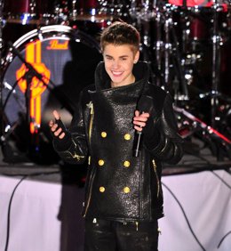 Justin Bieber Sobre El Escenarioe