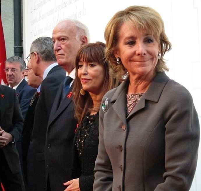 Aguirre En El Acto De La Constitución Con La Delegada De Gobierno