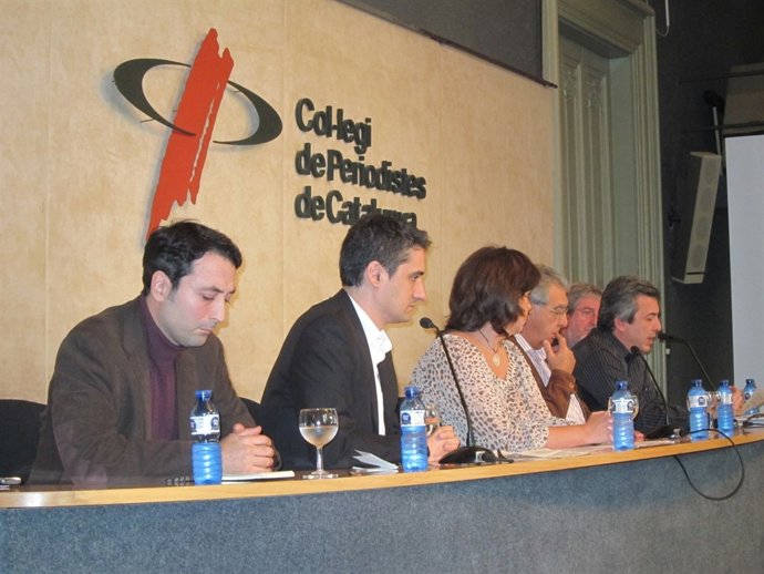 Integrantes De La Coordinadora De Colectivos Para El Cambio