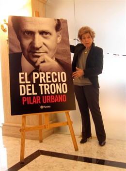 Pilar Urbano Presenta 'El Precio Del Trono' En Sevilla