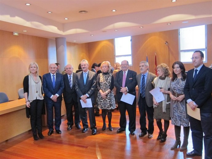 Algunos De Los Diputados Y Senadores Electos, Con Sus Actas