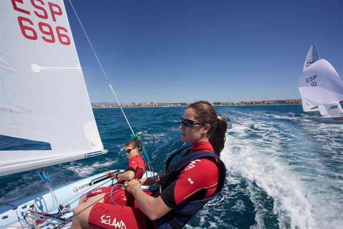 Tamara Pacheco/Berta Betanzos Vela 470F