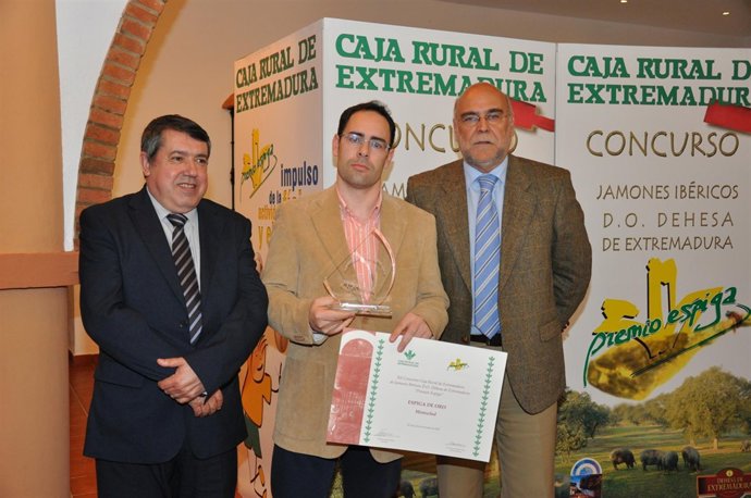 Entrega Espiga De Oro 2011 A Monsalud