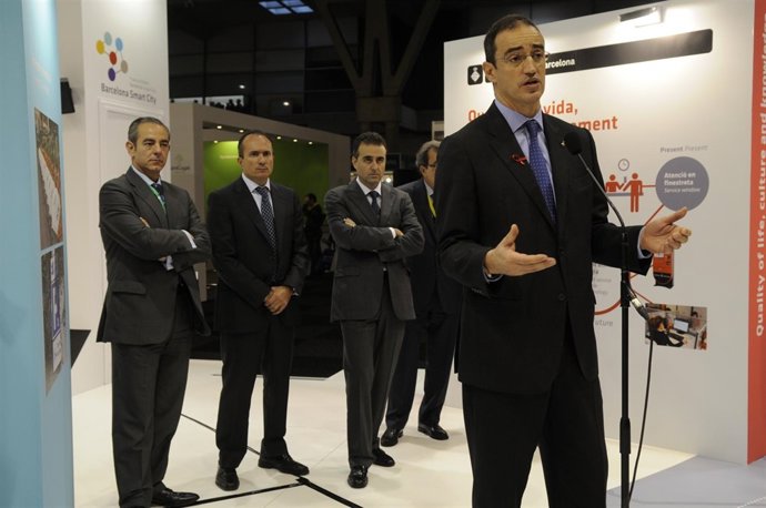 El Teniente De Alcalde De Barcelona Antoni Vives Presenta El Smart City Campus