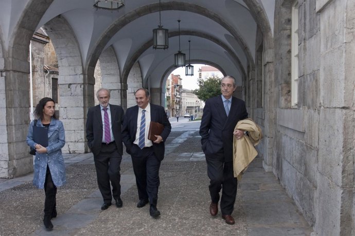 Consejero En El Parlamento