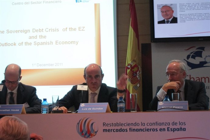 Luis De Guindos Durante Su Intervención En La Jornada