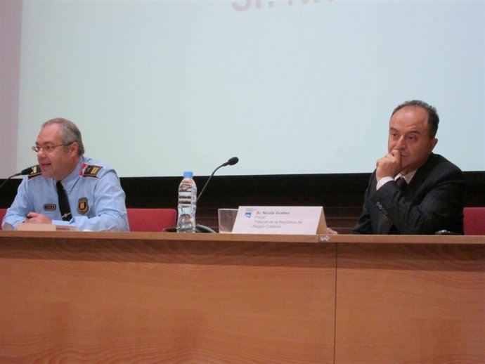 El Comisario De Mossos Joan Figuera Y El Fiscal Italiano Nicola Gratteri