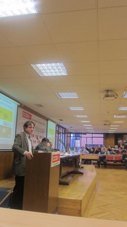 Javier López, En Un Seminario De CC.OO.