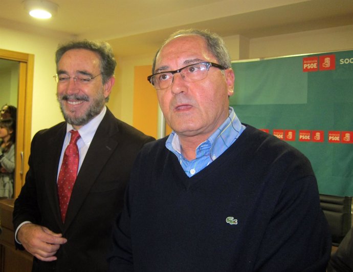Felipe López Y Juan Cornejo, Vicepresidente Y Presidente De La Gestora Del PSOE.