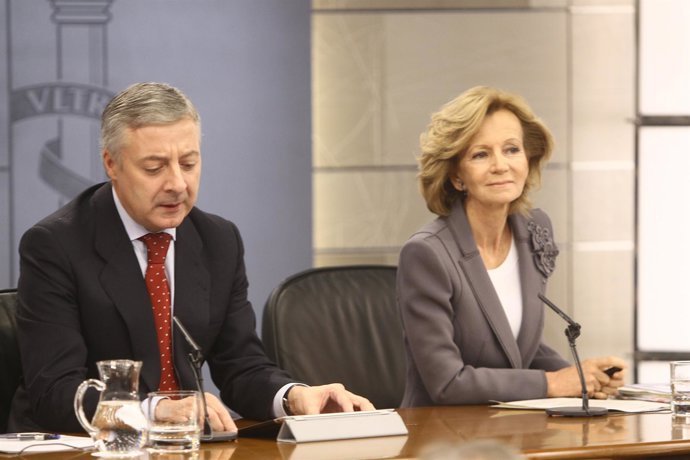 Blanco Y Salgado En Moncloa