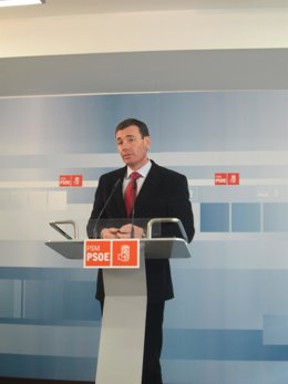 Tomás Gómez En Rueda De Prensa