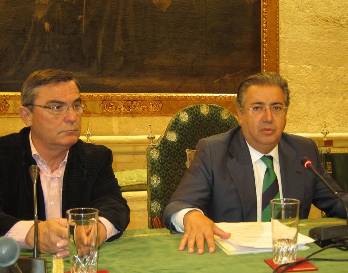 El Alcalde, Juan Ignacio Zoido, Junto Al Secretario General De CCOO-Sevilla