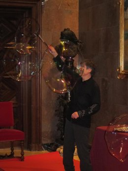 Pompas De Jabón De Pep Bou