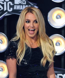 BRITNEY SPEARS