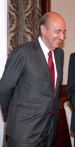 Miquel Roca, portavoz de CiU en la Transición