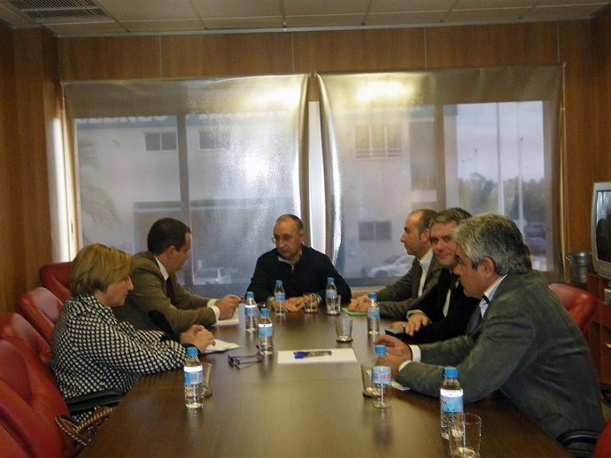 Imagen De La Reunión De Alarte Con Los Regantes En Elche