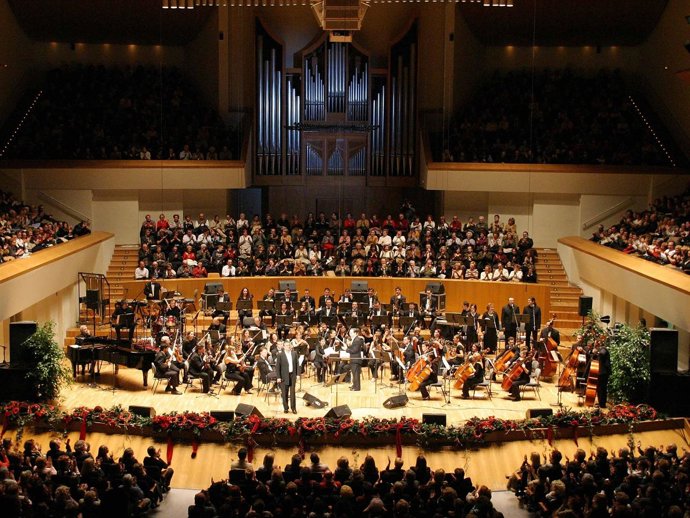 Homenaje A Nino Bravo En El Palau