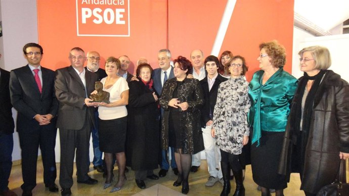 Griñán Acude A Los Permios Juan Cuenca