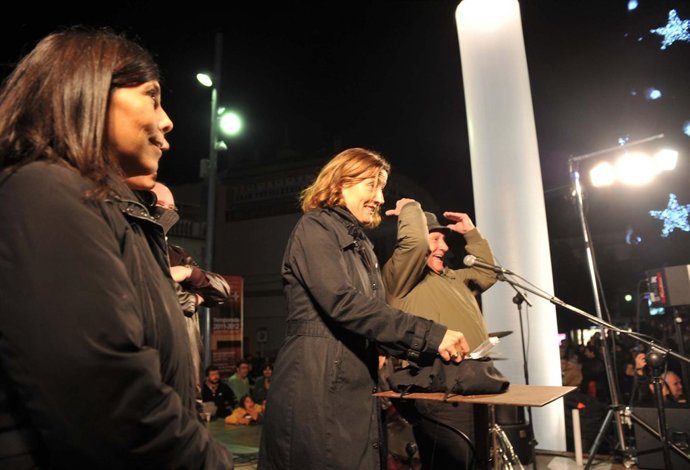 La Alcaldesa De Sant Cugat Presenta Las Luces De Navidad
