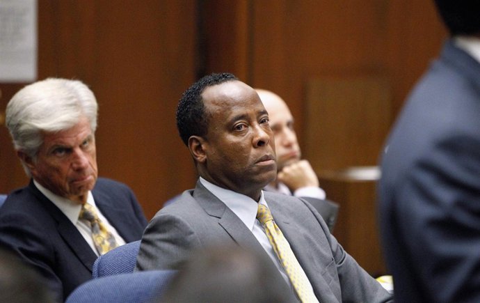 Conrad Murray En El Juicio Por La Muerte De Michael Jackson