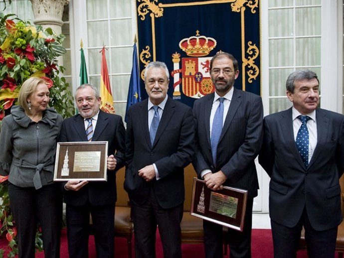 Griñán, En El Centro, En Los Actos Del Día De La Constitución De 2010