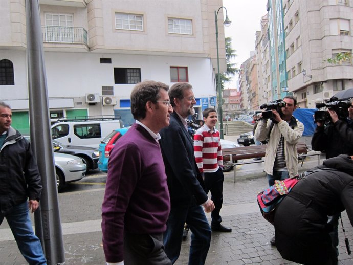 Mariano Rajoy Con Alberto Núñez Feijóo En Pontevedra.