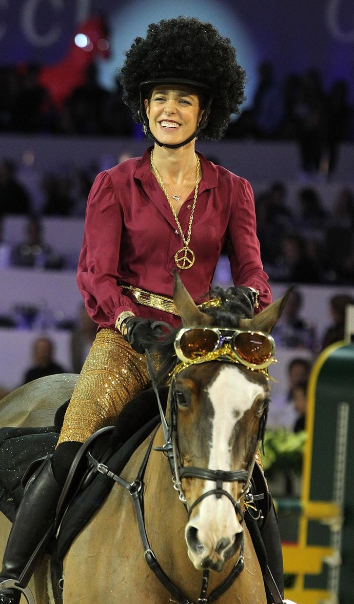 Charlotte Casiraghi Disfrazada De Hippie