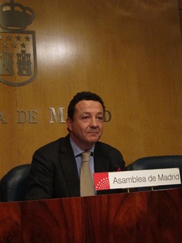Henríquez De Luna En La Asamblea De Madrid