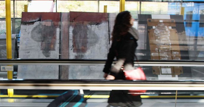 Exposición En La T2 De Barajas De Ana Marcos