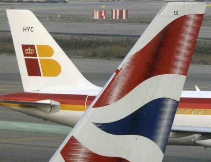 Aviones De Iberia Y British Airways