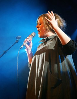 Adele In Concert  At La Zona Rosa