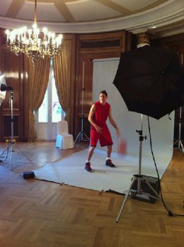 Rudy Fernández Posando Como Modelo 