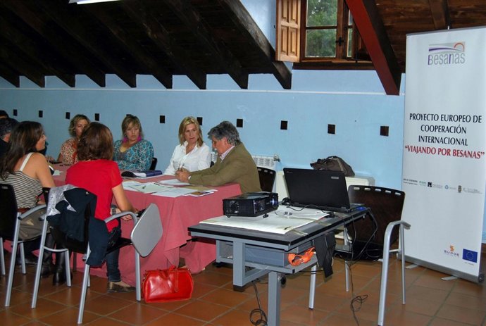 Reunión De Trabajo En El Complejo Jesús Otero