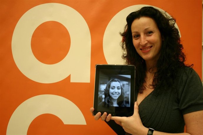 Presentadora De La Clausura Carmen Ruiz 