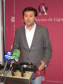 El Concejal Del PSOE De Gijón Francisco Blanco