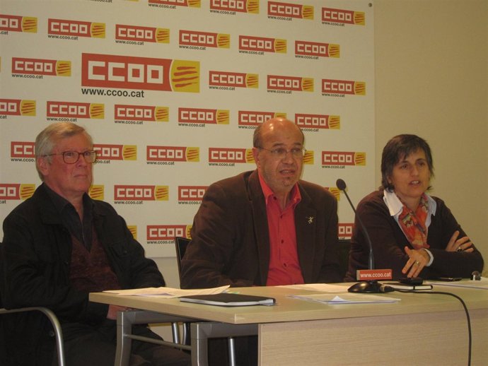 El Secretario General De CC.OO. De Catalunya, Joan Carles Gallego (Centro)