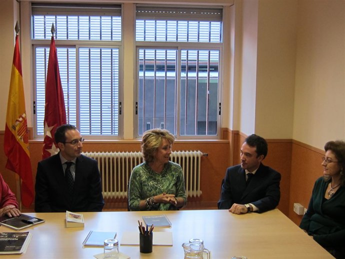 Aguirre Se Reúne Con Profesores De Bachillerato Excelencia