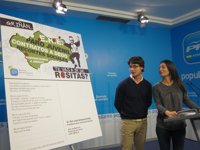 NNGG repartirá postales dirigidas a Griñán para que los jóvenes se las envíen y le pregunten "si se va a ir de rositas"