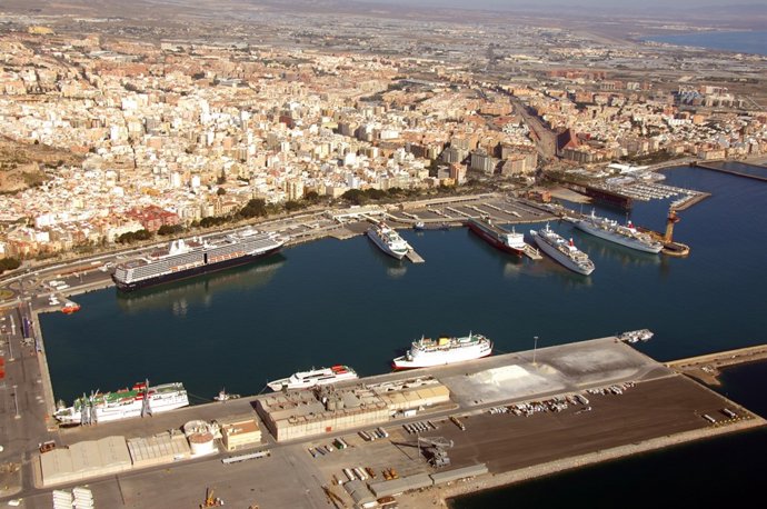 Puerto de Almería