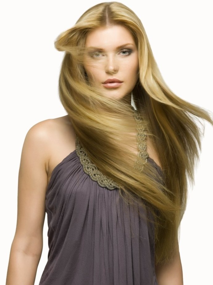 Imagen Mujer Agitando El Pelo