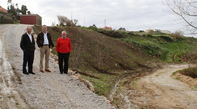 Visita A La Zona Recuperada En Cortiguera De Arriba 