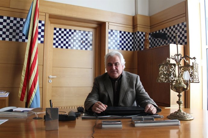 El Acalde De Olot, Josep Maria Corominas